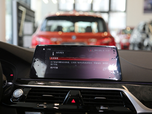 2018Ŀ 525Li M\b п_@ʾ