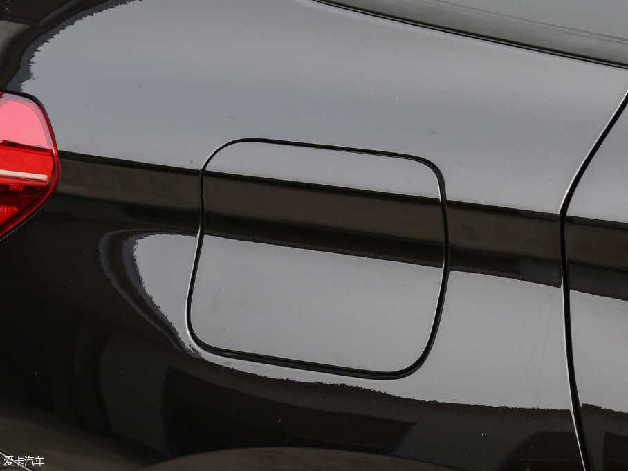 2018RX1 sDrive 18Li r