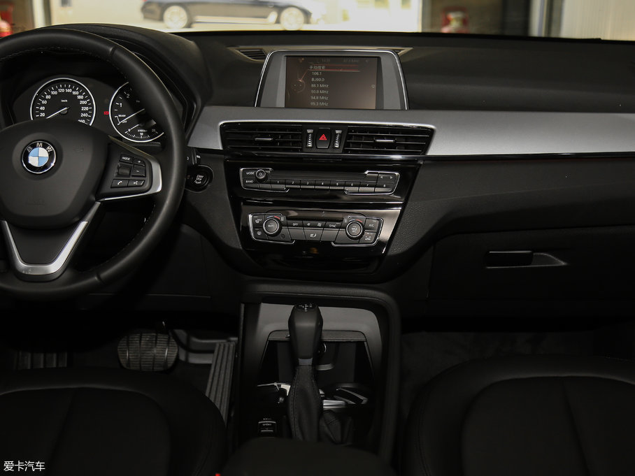 2018RX1 sDrive 18Li r(sh)