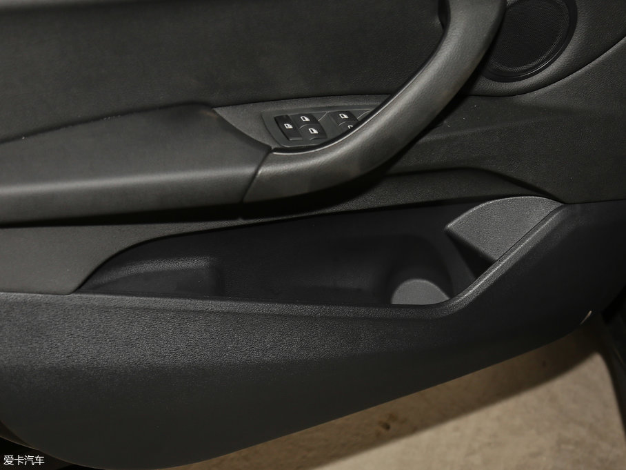 2018RX1 sDrive 18Li r