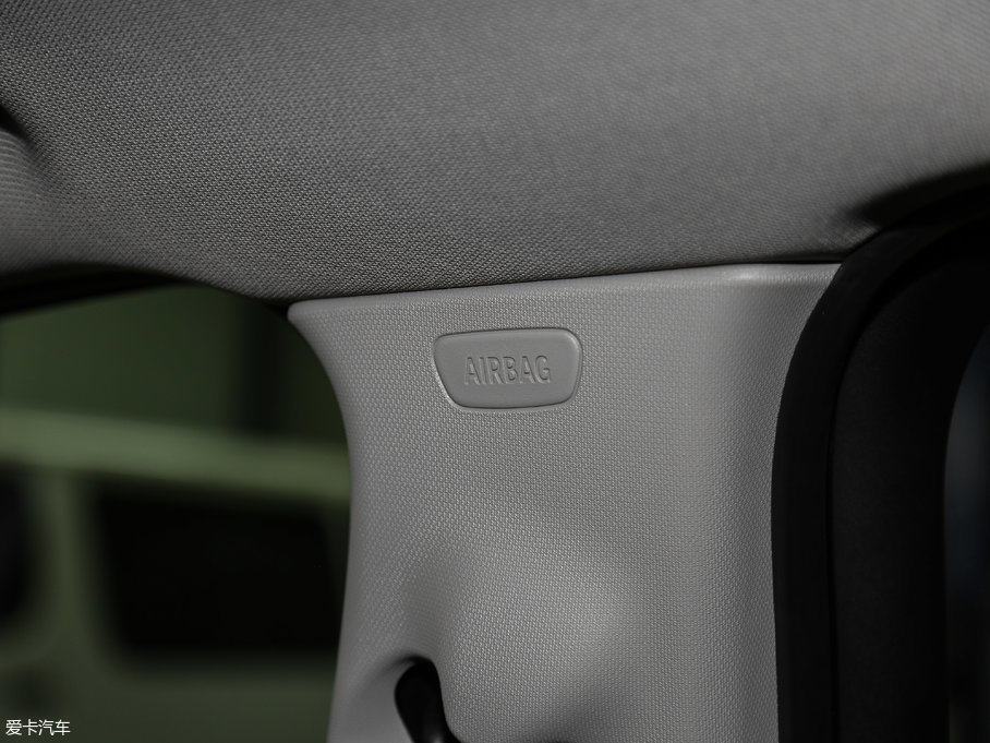 2018RX1 sDrive 18Li r