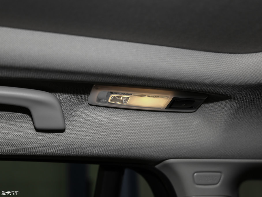 2018RX1 sDrive 18Li r