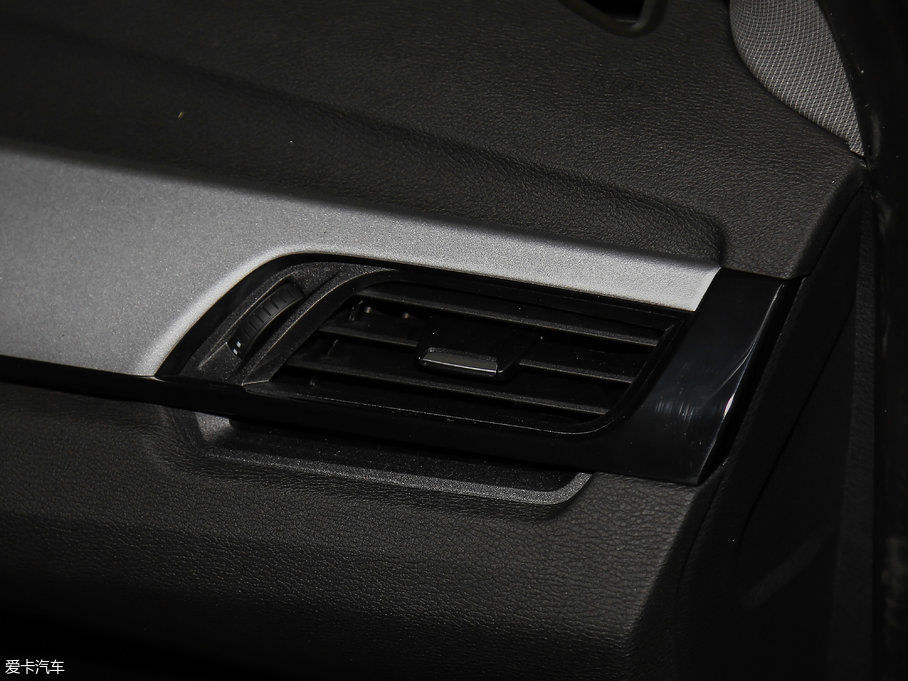 2018RX1 sDrive 18Li r