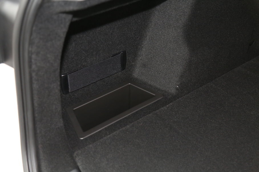 2018RX1 sDrive 18Li r