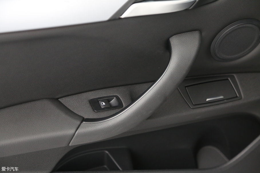 2018RX1 sDrive 18Li r