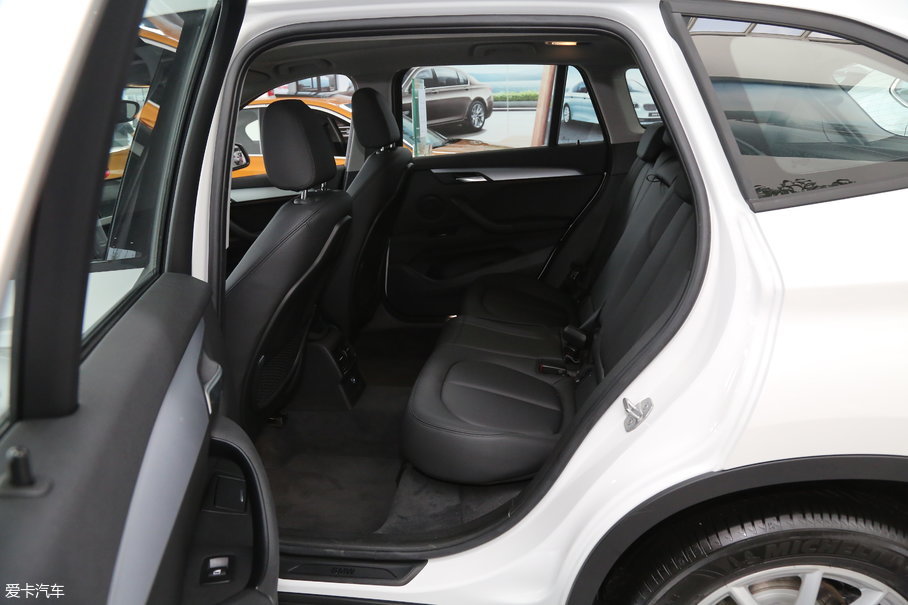 2018RX1 sDrive 18Li r