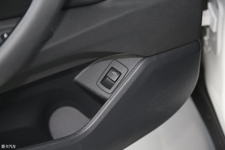 2018RX1 sDrive 18Li r