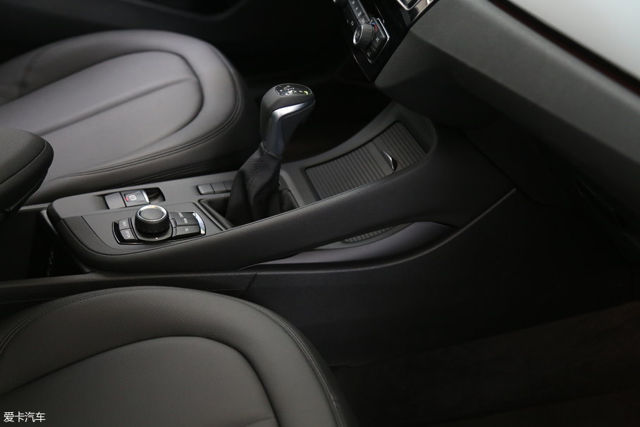 2018RX1 sDrive 18Li r