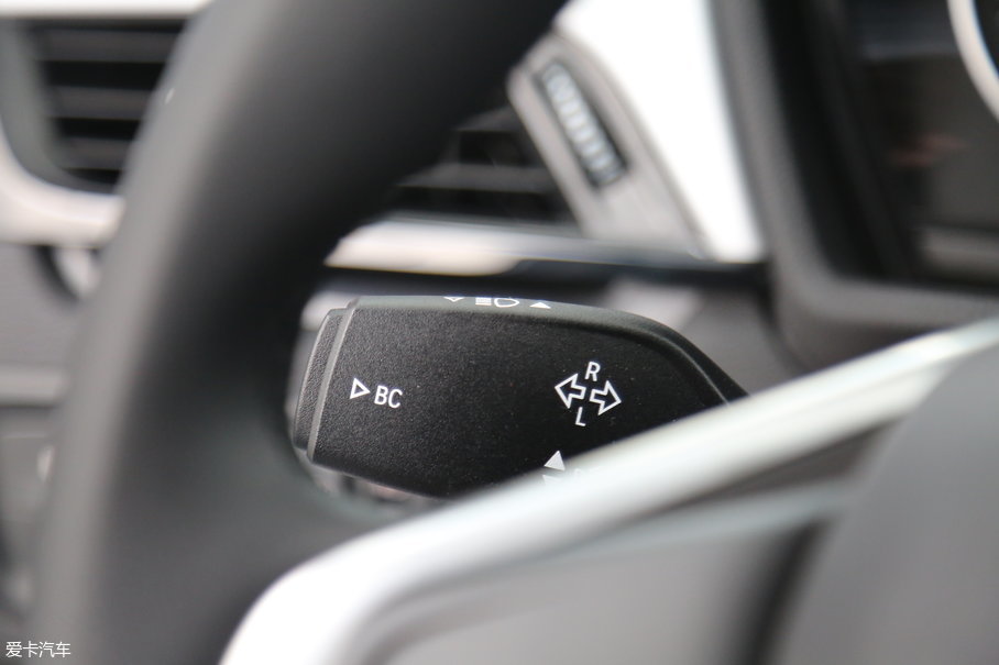 2018RX1 sDrive 18Li r(sh)