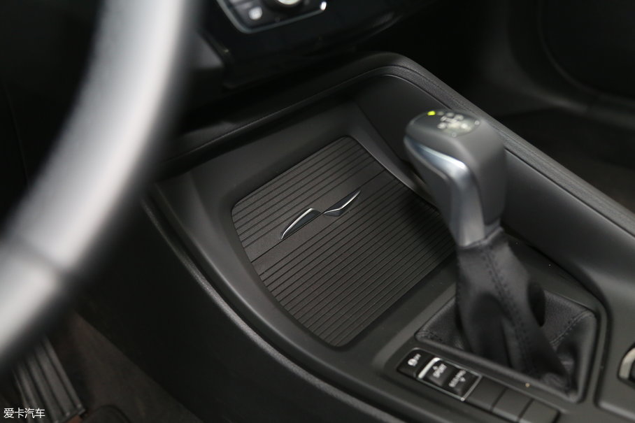 2018RX1 sDrive 18Li r