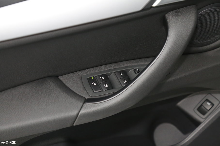 2018RX1 sDrive 18Li r