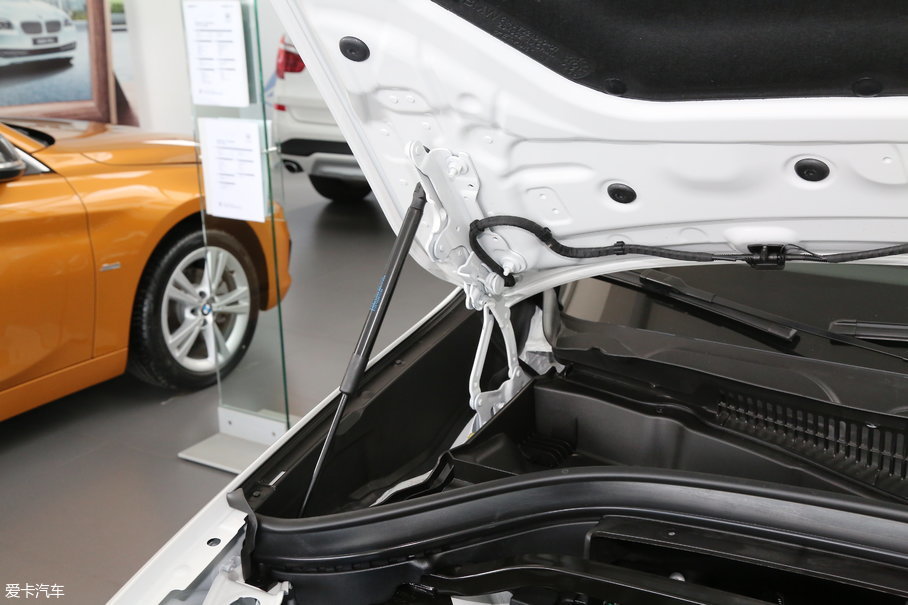 2018RX1 sDrive 18Li r