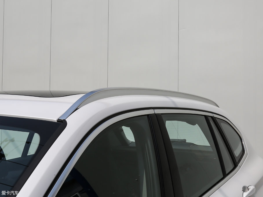 2018RX1 sDrive 20Li I