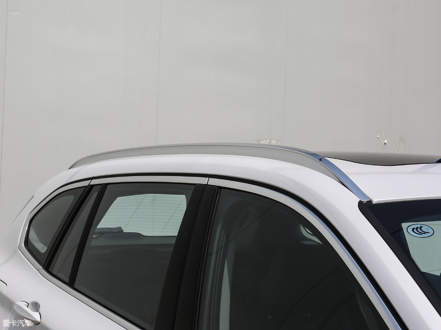 2018RX1 sDrive 20Li I