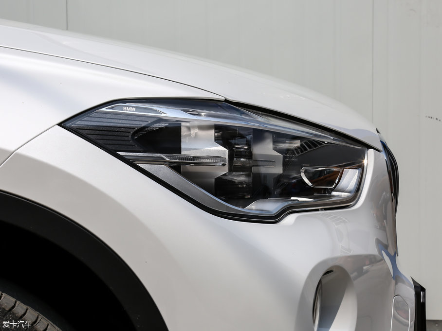 2018RX1 sDrive 20Li I