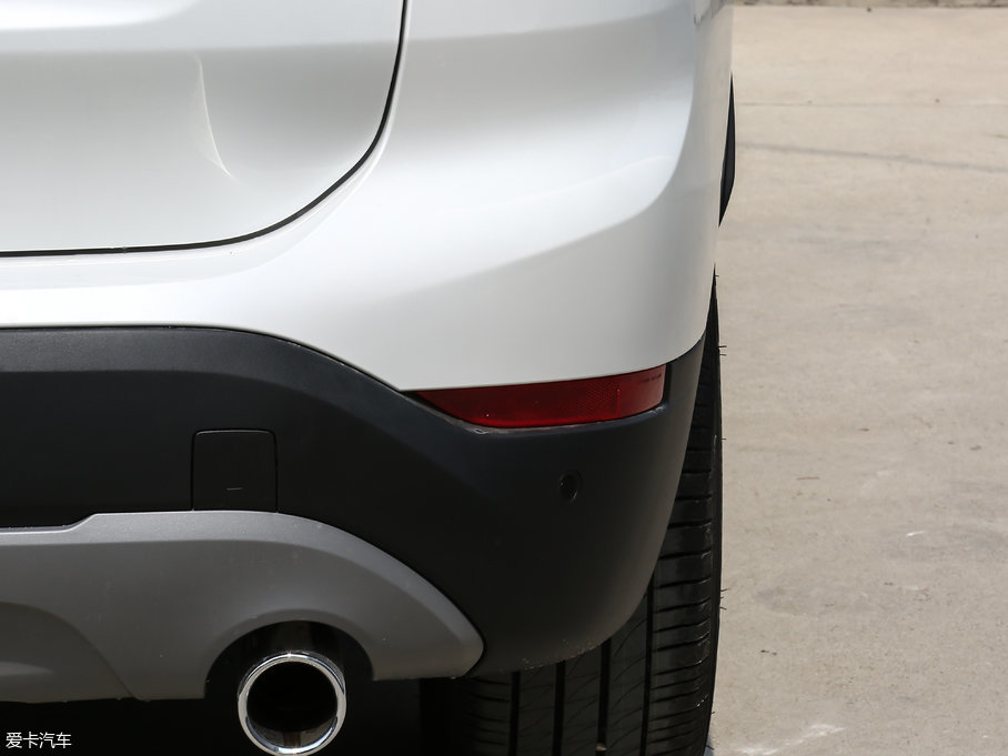 2018RX1 sDrive 20Li I(lng)