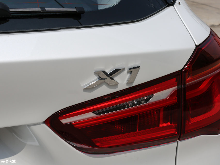 2018RX1 sDrive 20Li I