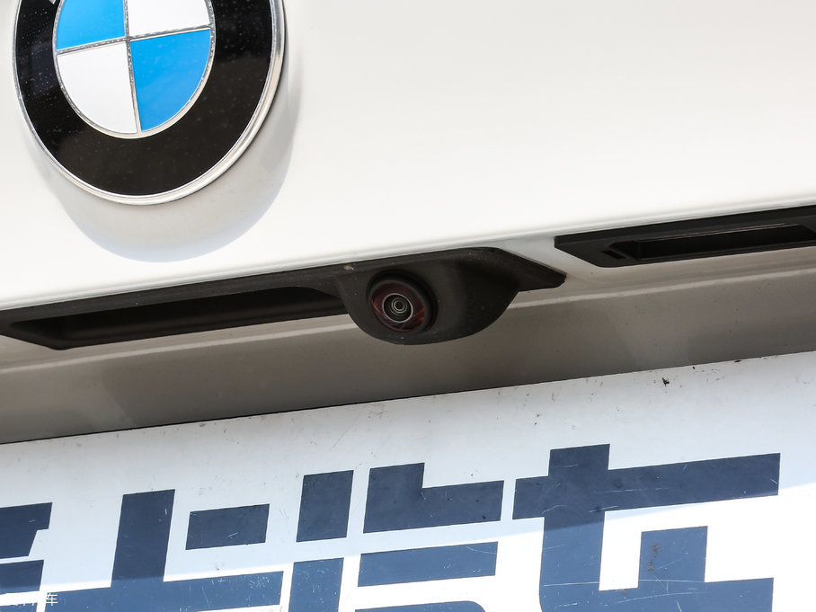 2018RX1 sDrive 20Li I