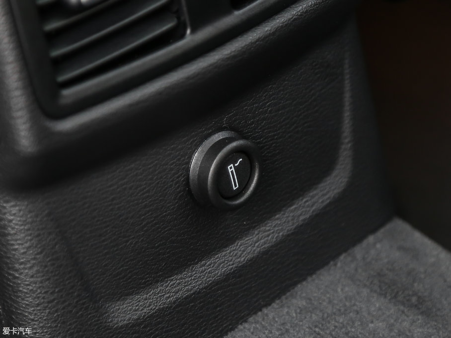 2018RX1 sDrive 20Li I