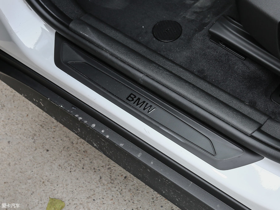 2018RX1 sDrive 20Li I