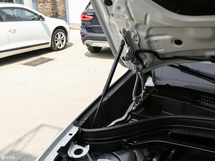 2018RX1 sDrive 20Li I