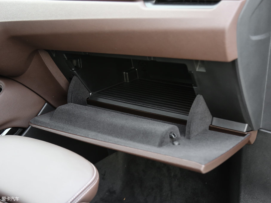 2018RX1 xDrive 25Li A