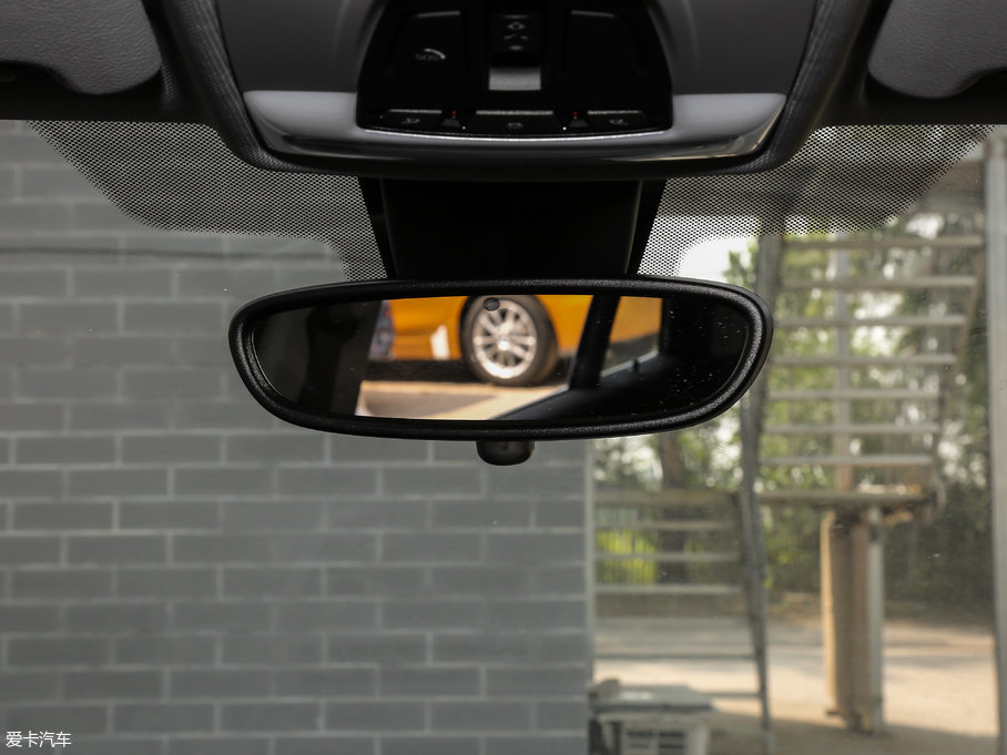 2018RX1 xDrive 25Li A