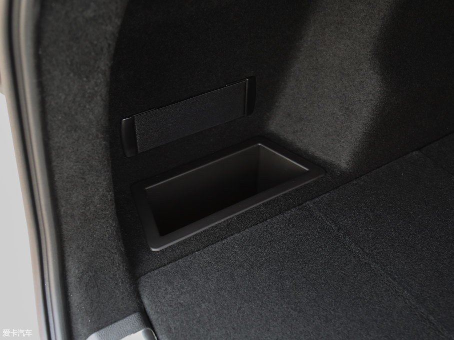 2018RX1 xDrive 25Li A