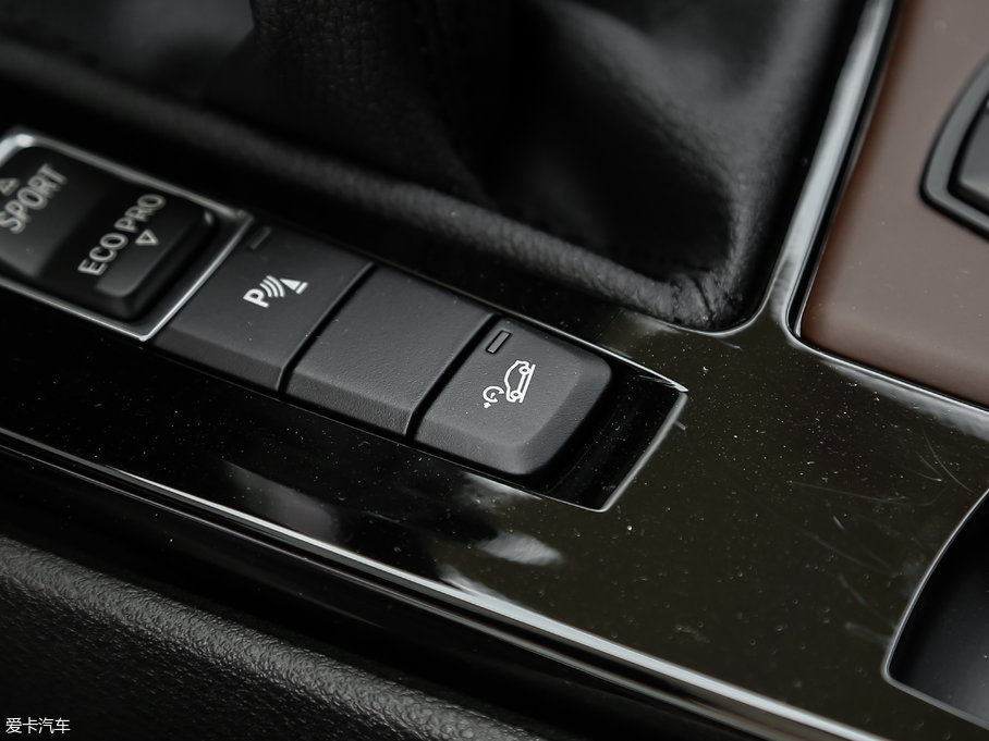 2018RX1 xDrive 25Li A