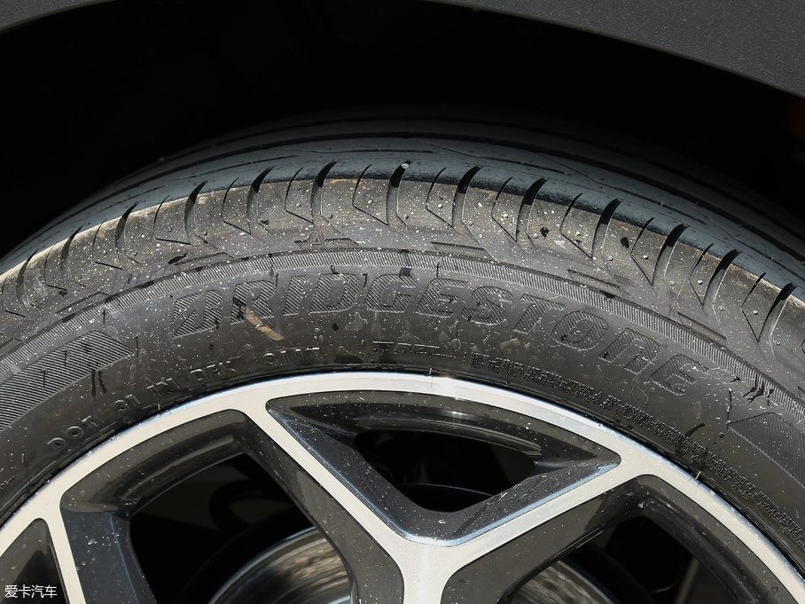 2018RX1 sDrive 18Li 