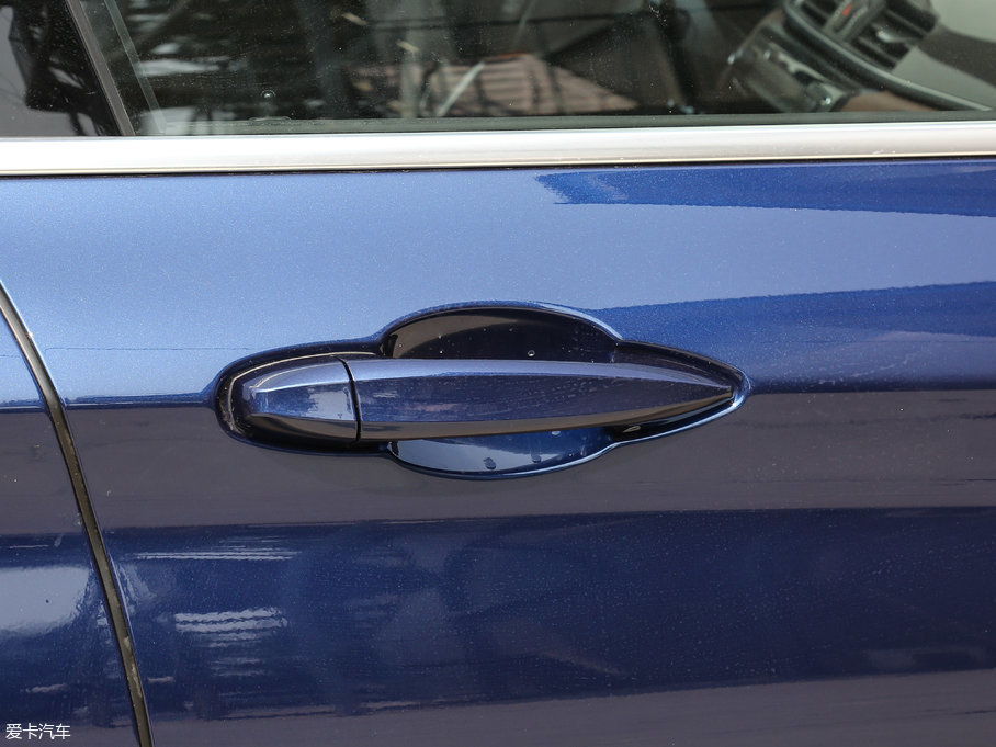 2018RX1 sDrive 18Li 