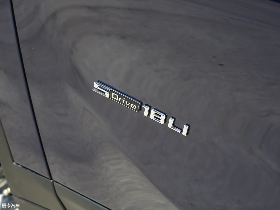 2018RX1 sDrive 18Li 