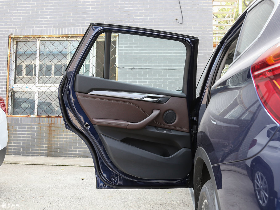 2018RX1 sDrive 18Li 