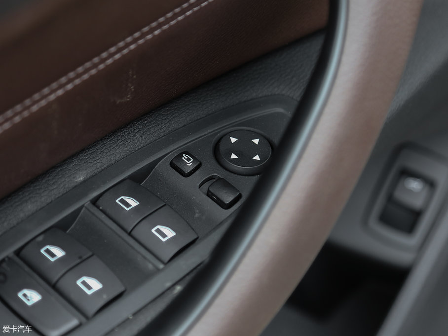 2018RX1 sDrive 18Li 