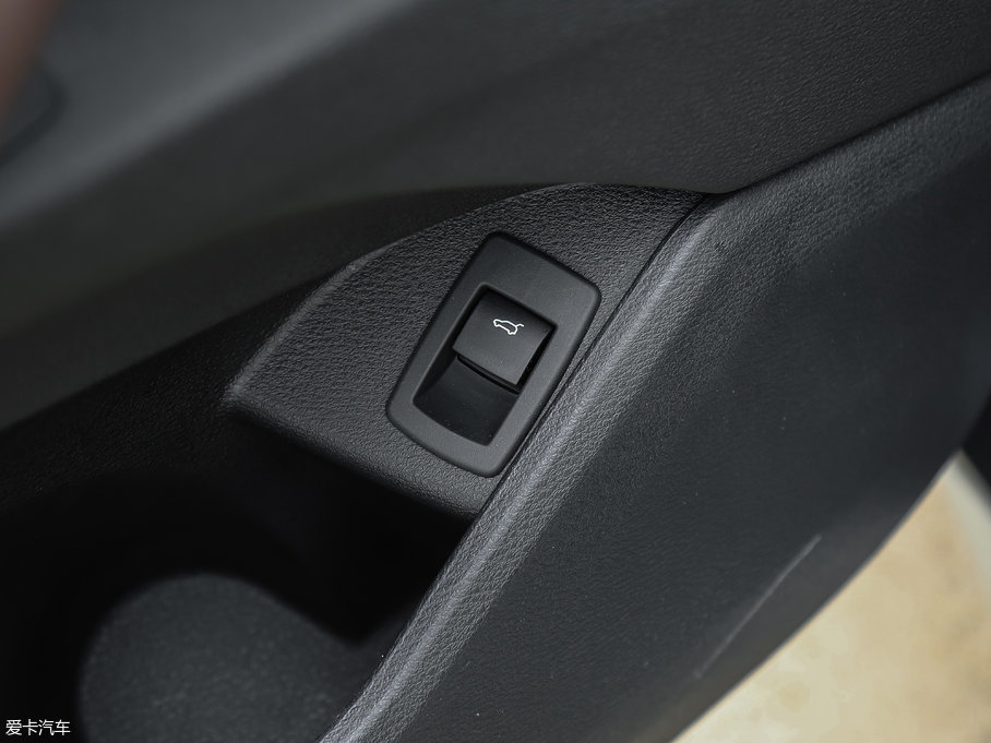 2018RX1 sDrive 18Li 