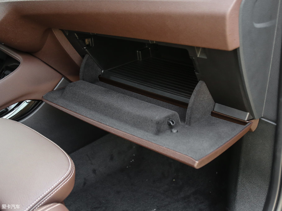 2018RX1 sDrive 18Li 