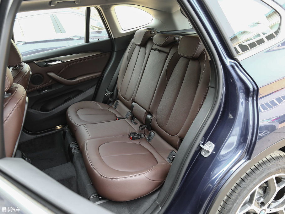 2018RX1 sDrive 18Li 