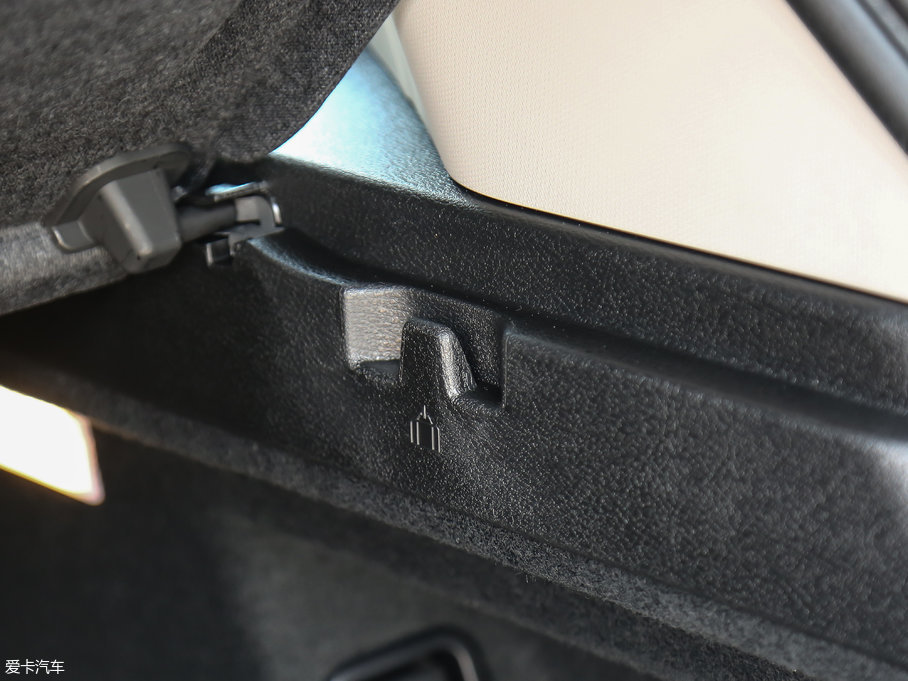 2018RX1 sDrive 18Li 