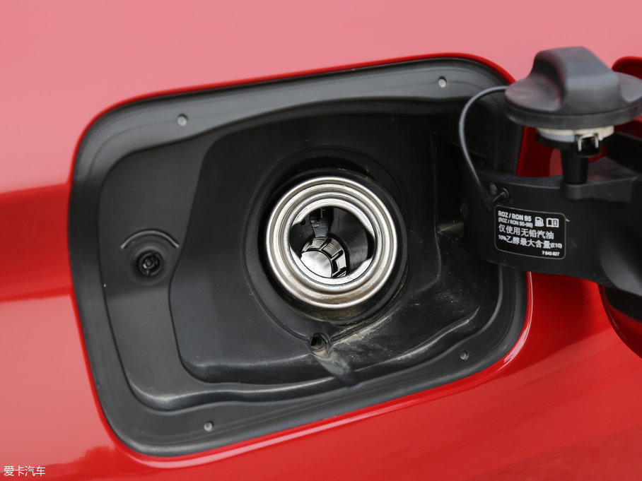 2018��RX1 sDrive 18Li ������