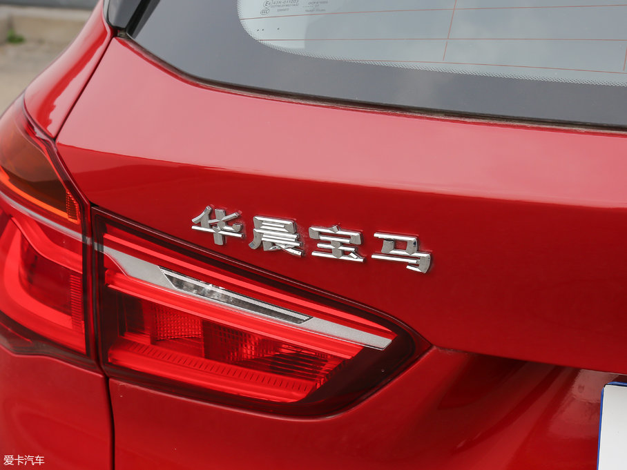 2018��RX1 sDrive 18Li ������