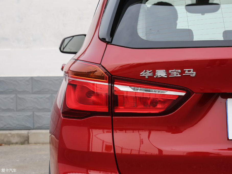 2018��RX1 sDrive 18Li ������