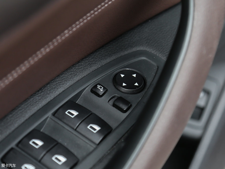 2018RX1 sDrive 18Li 