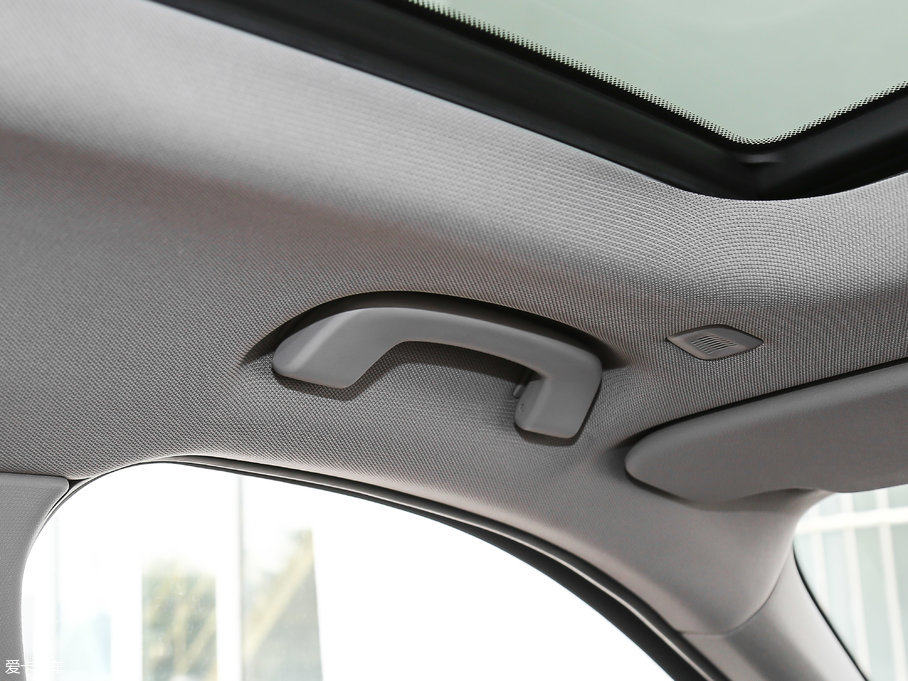 2018RX1 sDrive 18Li 