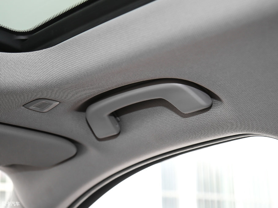 2018RX1 sDrive 18Li 