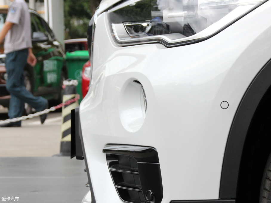 2018RX1 xDrive 20Li A