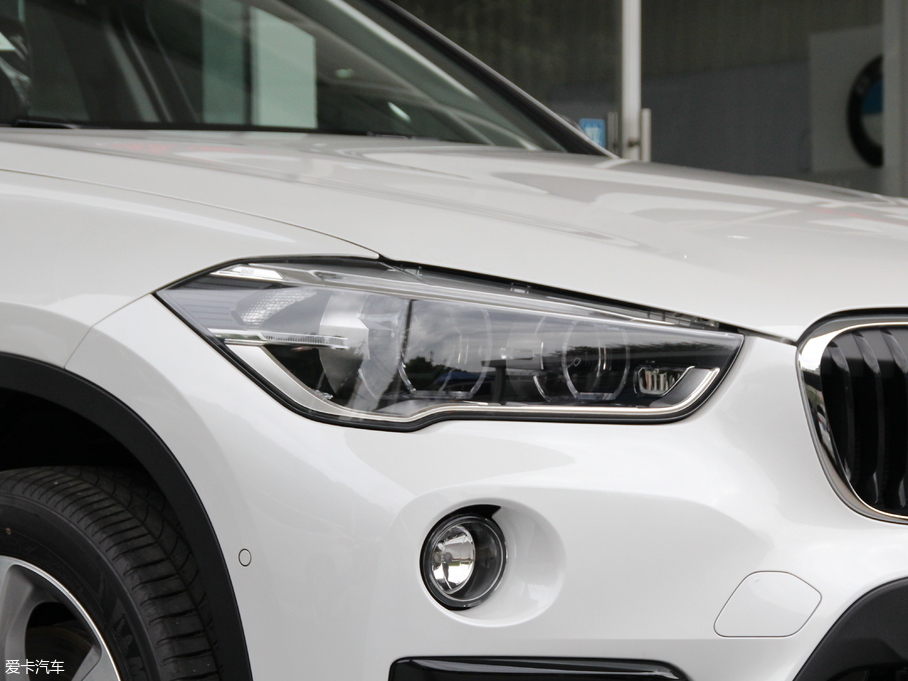 2018RX1 xDrive 20Li A