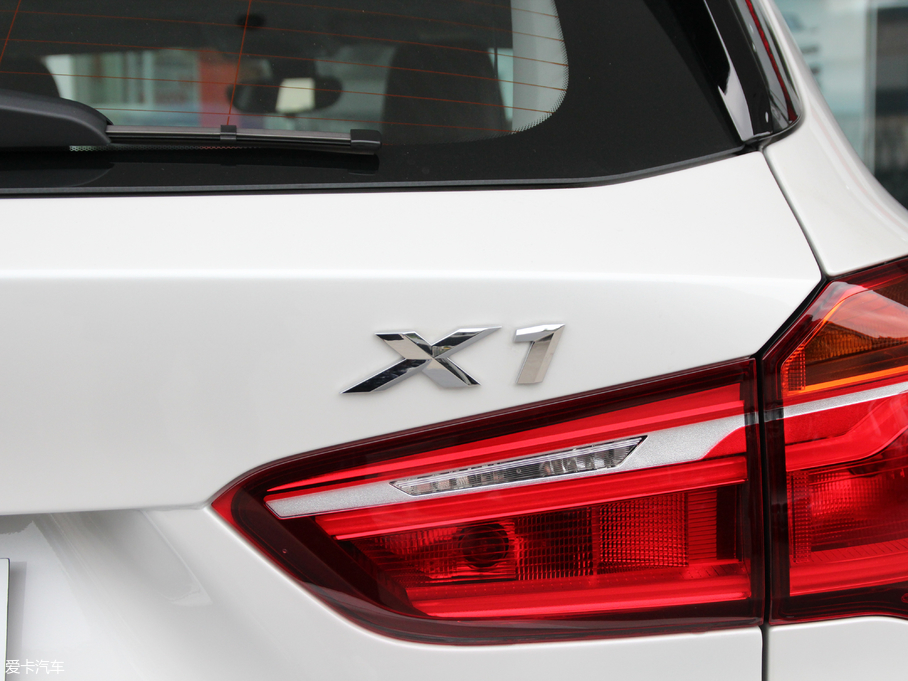 2018RX1 xDrive 20Li A