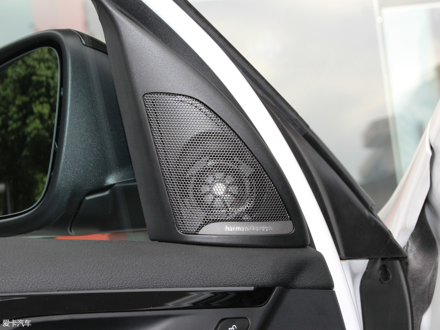 2018RX1 xDrive 20Li A