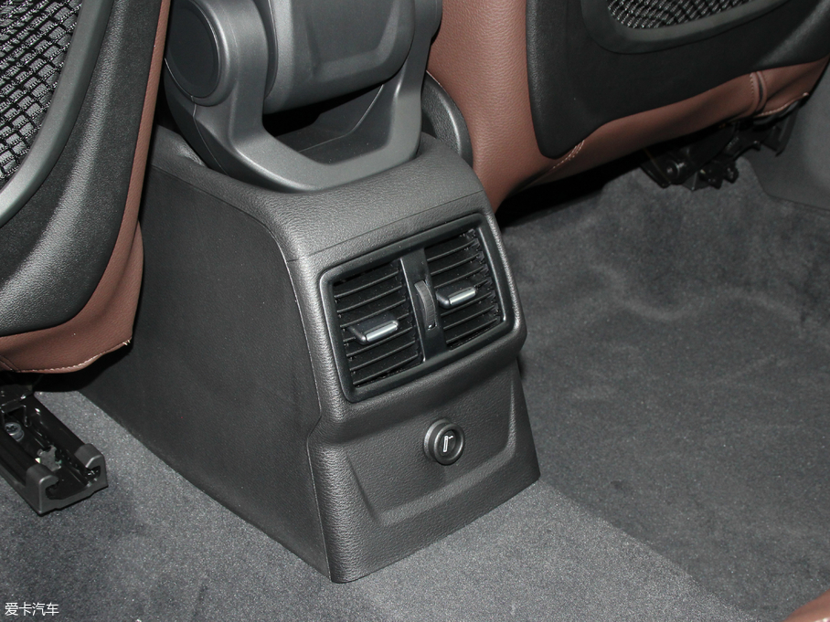 2018RX1 xDrive 20Li A