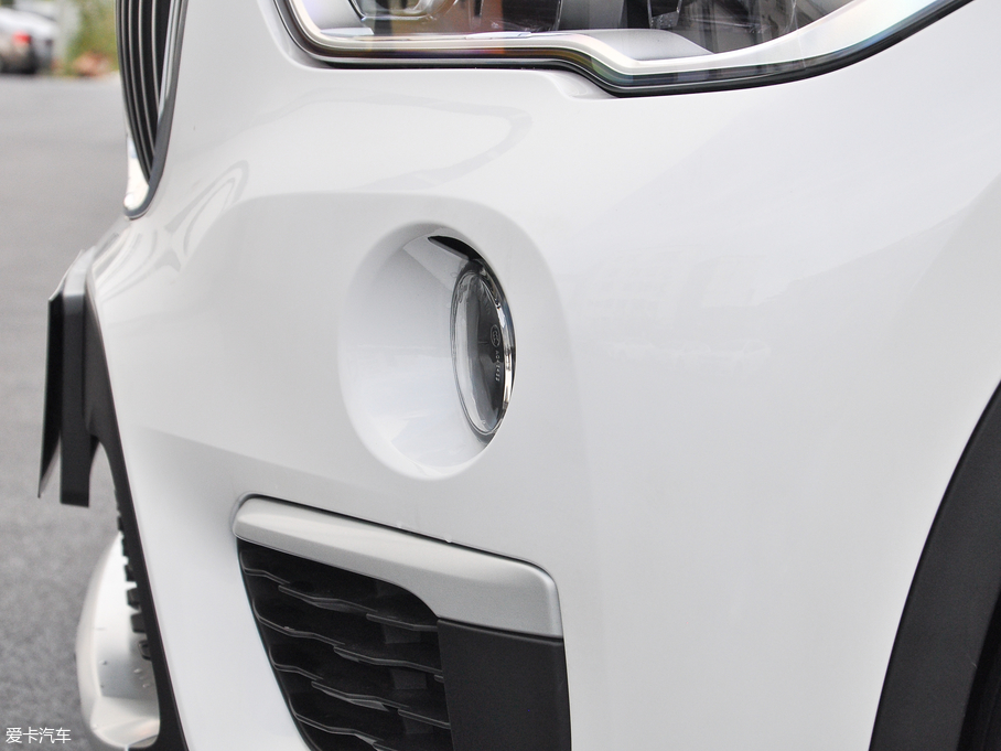 2018RX1 sDrive 18Li 